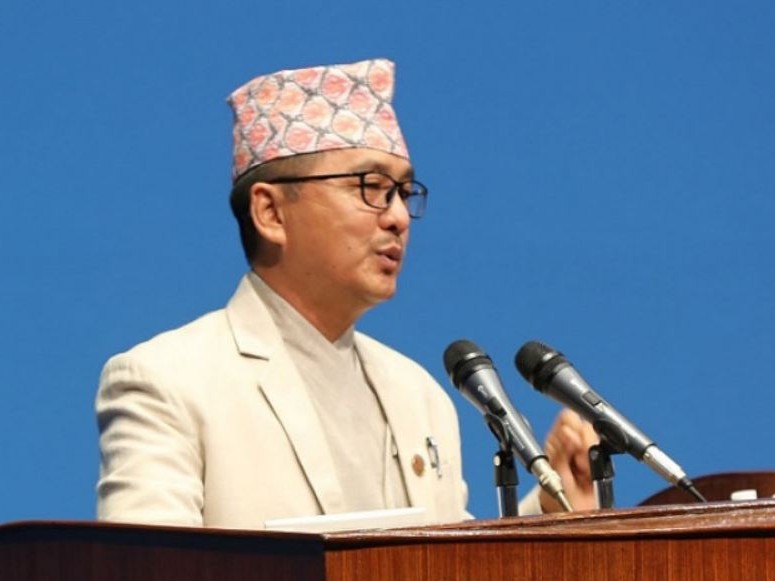 ठुला दलहरूको कारण मुलुक बेरोजगार उत्पादन गर्ने कारखाना  : राजेन्द्र लिङ्देन